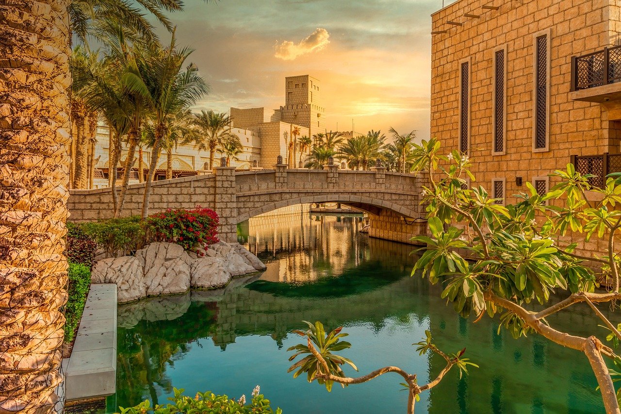 madinat jumeirah, landscape, dubai, u a e, emotion, nature, harmonious, sunset, bridge, transition, building, flow, evening sun, idyllic